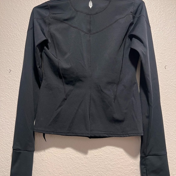 Black free people movement small - Picture 2 of 2